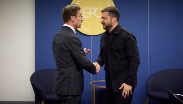 Україна зацікавлена у шведських Gripen: Зеленський зустрівся у Копенгагені з Крістерссоном 