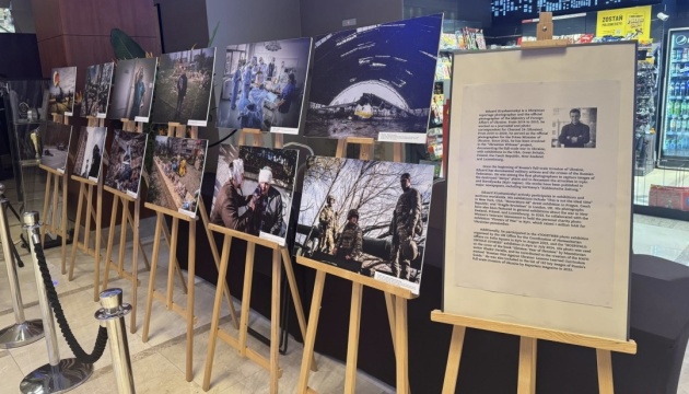 У Варшаві показали виставку українського фотографа про війну в Україні