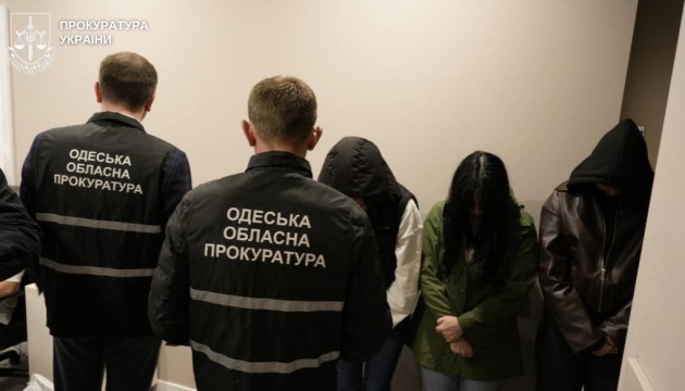 В Одесі шахрайський колцентр ошукав кількох українців і казахів на $92 тисячі