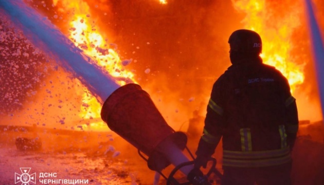 Росіяни уночі пошкодили кілька об'єктів електропостачання Чернігівщини, без світла - 50 тисяч споживачів