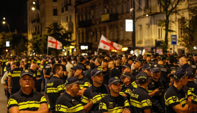 У Тбілісі на тлі місцевих виборів опозиція готує акції протесту - влада мобілізувала силовиків