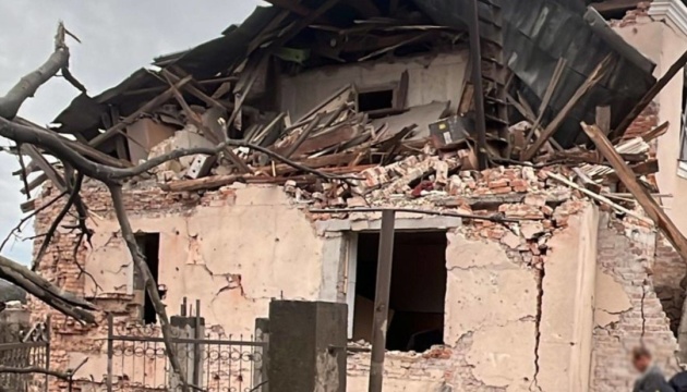 На Львівщині від удару РФ загинула родина з чотирьох людей, серед них - 15-річна дівчина