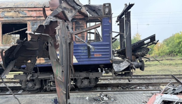 Укрзалізниця після атак РФ оновлює маршрути руху на півночі Сумщини та Чернігівщини - Кулеба