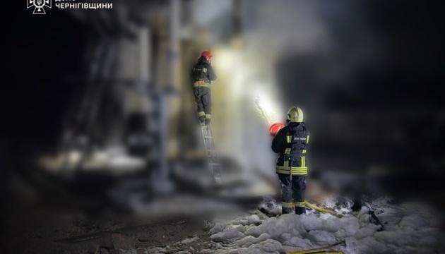 Ворог за добу вдарив по 13 населених пунктах на Чернігівщині