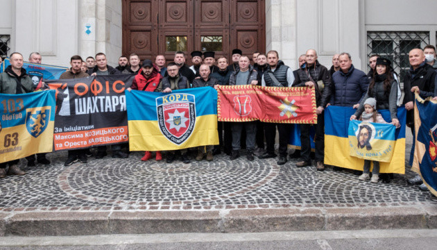 Львівські військові і ветерани вирушили у паломництво на Афон