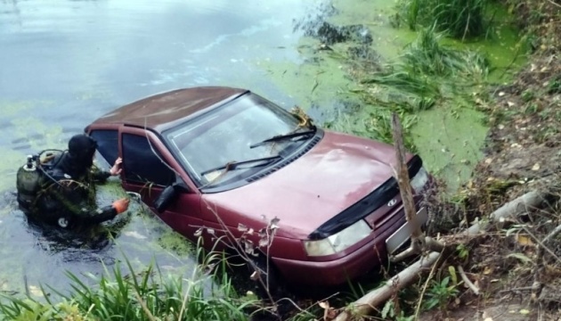 На Полтавщині у водоймі знайшли тіла жінки й дитини