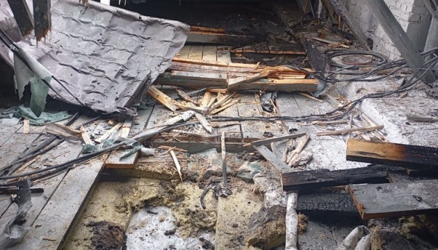 Російський дрон влучив у пологовий будинок у Сумах