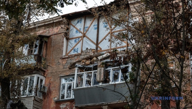 In Region Cherson ein Zivilist getötet, drei verletzt, 27 Ortschaften beschossen