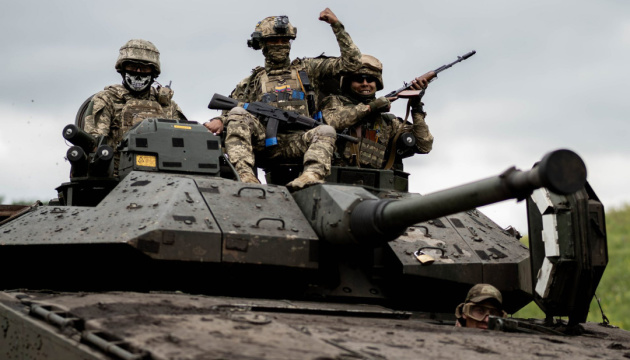 Битва за Україну. День тисяча триста двадцять другий