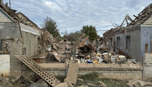 In Region Cherson ein Zivilist getötet, achtzehn verletzt, 34 Ortschaften beschossen