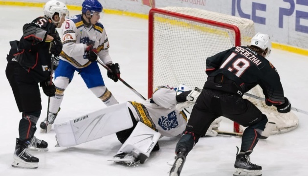 Стартував чемпіонат України з хокею