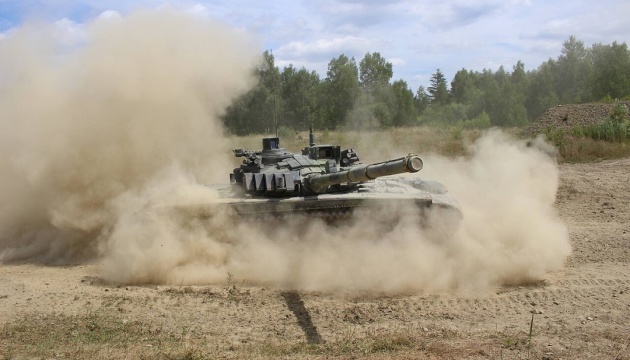 Генштаб Чехії планує передати Україні 30 модернізованих танків Т-72