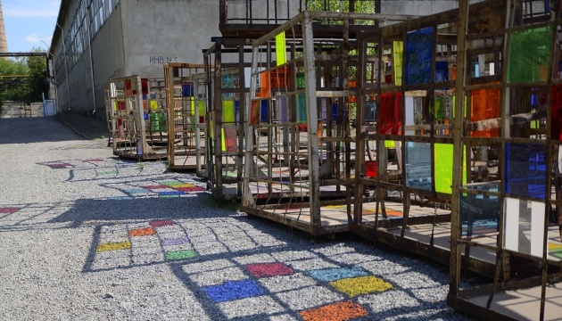 Оголосили підозри двом воєнним злочинцям, які жорстоко катували жінку в донецькій «Ізоляції»