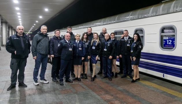 У подорож першим рейсом потяга Київ - Бухарест вирушили 100 пасажирів