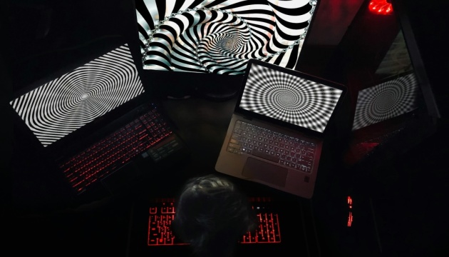 630_360_1760177883-990