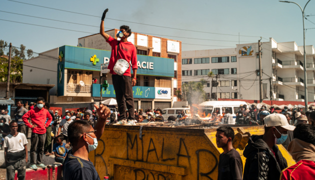 Президент Мадагаскару заявив про спробу перевороту в країні