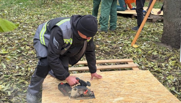 У Сумах унаслідок нічної атаки РФ пошкоджені вісім будівель