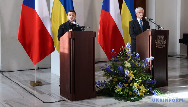 Zelensky, Pavel discuss new defense initiatives during phone call