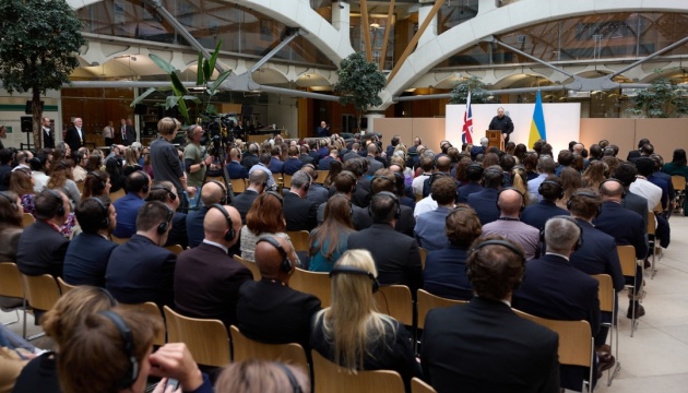 Стефанчук звернувся до парламенту Британії: Нам потрібні не лише заяви підтримки, а системні рішення