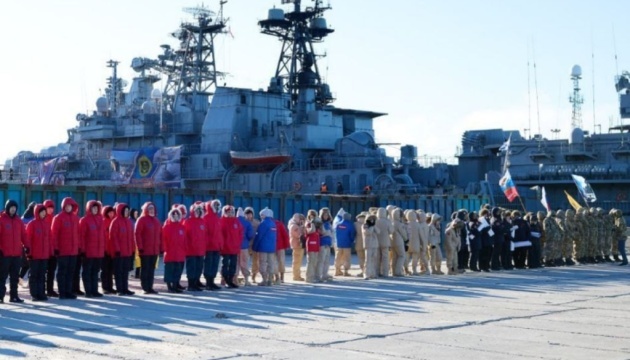 Russland testet Unterwasserplattformen und intensiviert Manöver nahe Alaska – Zentrum zur Bekämpfung von Desinformation 