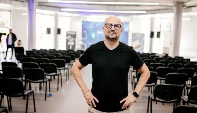 Помер відомий український ресторатор і власник мережі «Балувана Галя» Ігор Сухомлин