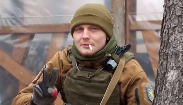 Пам'яті молодшого сержанта Олексія Назарчука (позивний «Фріц»)