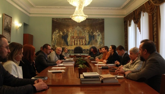 Бережна обговорила з колективом Софії Київської розвиток і підтримку заповідника