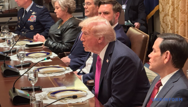 メラニア夫人は拉致されたウクライナ児童のことをとても心配している＝トランプ米大統領