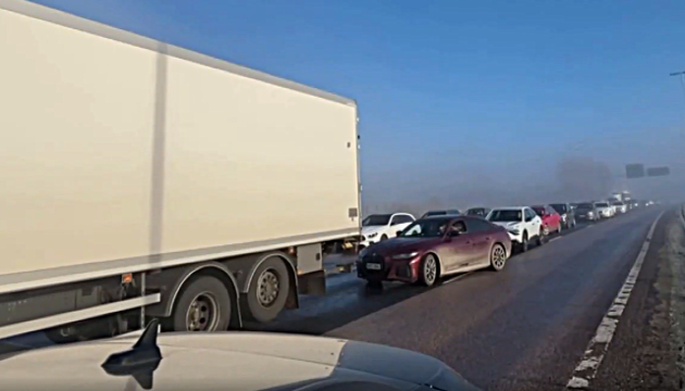 У Фінляндії десятки автівок потрапили у ДТП через туман та ожеледицю