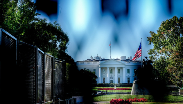 У США проходять масові протести проти політики Трампа під гаслом «Без королів»