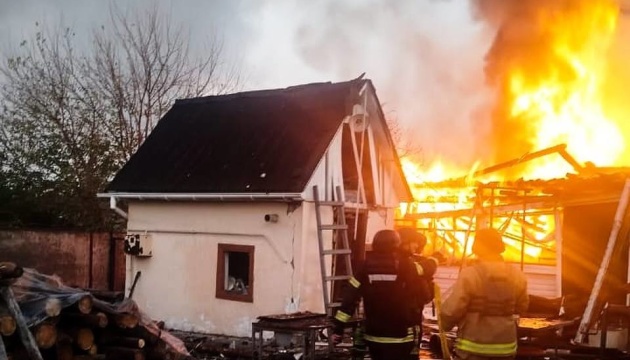 На Київщині внаслідок масованої російської атаки загинули четверо людей, двоє з них - діти