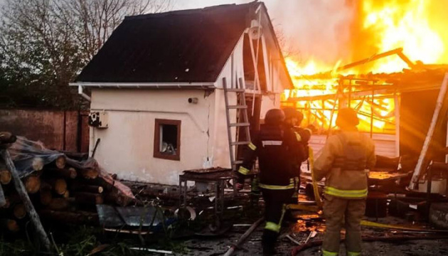 Four people, including two children, killed in Russian attack in Kyiv region.