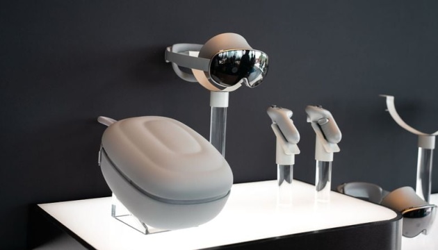 Samsung представив гарнітуру зі змішаною реальністю