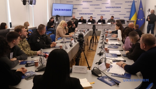 Програми ресоціалізації ветеранів війни, які відбувають покарання без позбавлення волі