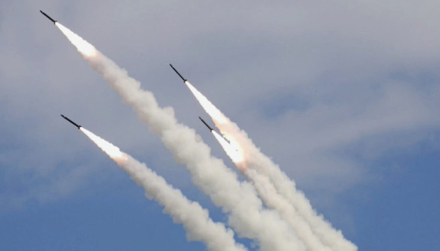 Китай не коментуватиме ракетні пуски Північної Кореї - МЗС