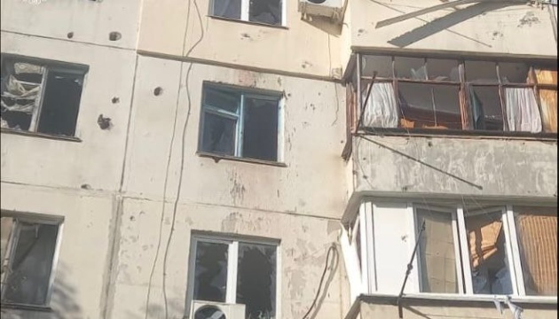 На Херсонщині упродовж дня через обстріли РФ постраждали десятеро людей