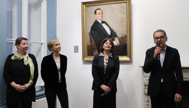 У Національному музеї «Київська картинна галерея» відкрилася виставка до 150-річчя Олександра Мурашка