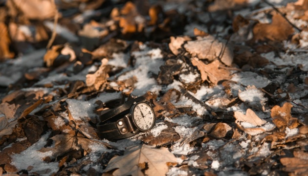 Україна перейшла на зимовий час