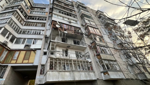 Drei Tote und 25 Verletzte nach russischen Angriffen auf Cherson 