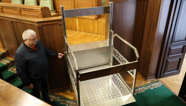 Волинську ОВА та облраду облаштовують за принципами безбар’єрності