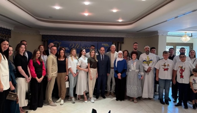 Посол України в Кувейті провів зустріч з українською громадою