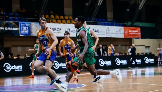 Баскетбол: «Старий Луцьк» програв шостий матч у Суперлізі, «Дніпро» здолав «Говерлу»