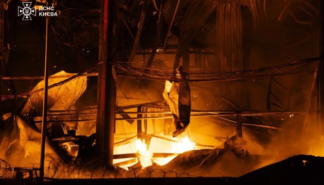 Russian attack on Kyiv leaves one person killed, injury toll rises to ten