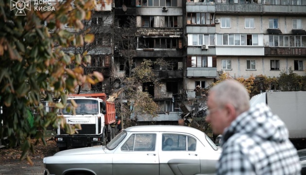 У Києві завершили роботи на місцях російської атаки у Деснянському районі