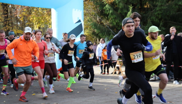 У Луцьку понад 200 людей взяли участь у забігу пам’яті тренера Романа Гаврилюка