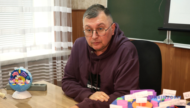 Переможець Global Teacher Prize Ukraine 2025 розповів, як витратить мільйон гривень на освітню мрію