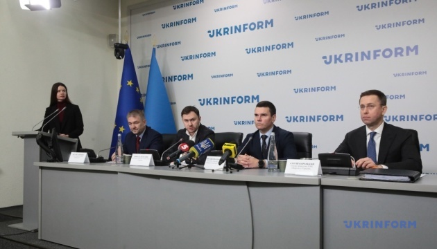 Укренерго накопичило втричі більший від норми запас обладнання для ремонтів