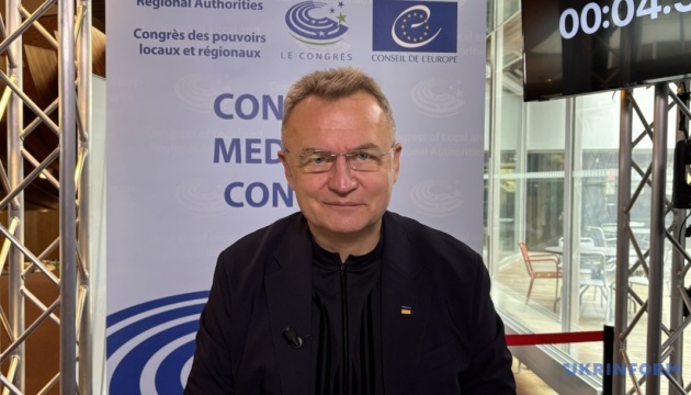 Відбудова країни потребує не лише ресурсів, а насамперед знань та досвіду - Садовий 