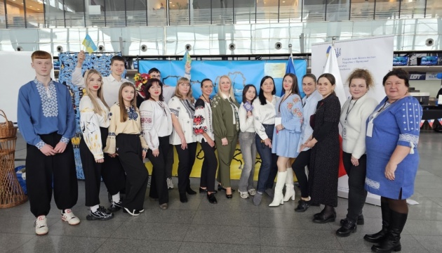 Українці представили стенд на Дні паспорта у Вроцлаві