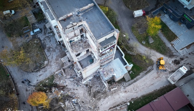 У Хмельницькому завершили розбір завалів на місці вибуху у багатоповерхівці